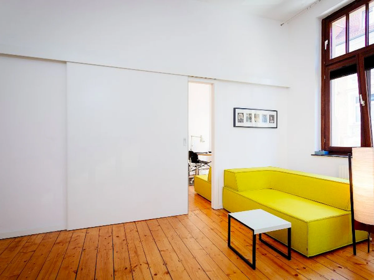 Bücherregal und Schiebetür - img_7024.jpg