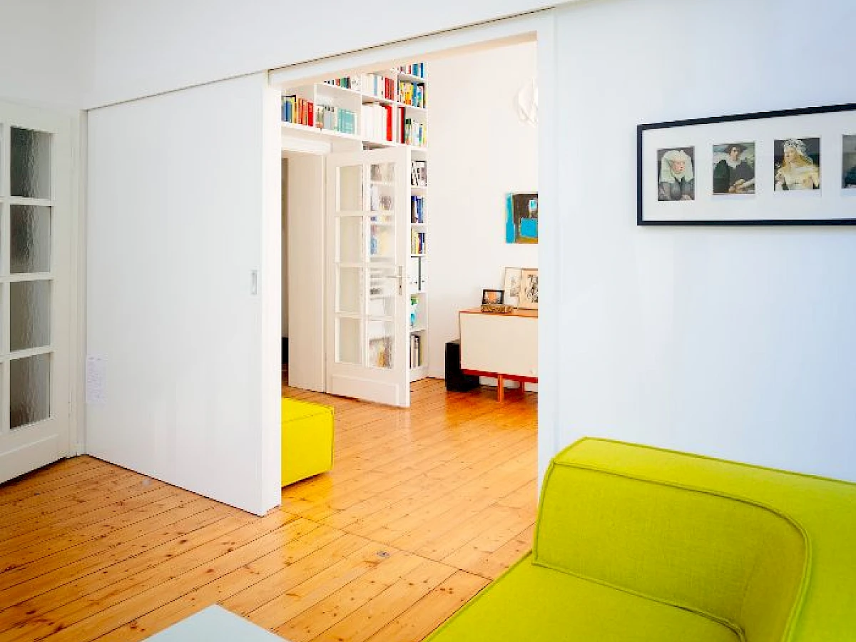 Bücherregal und Schiebetür - img_7033.jpg