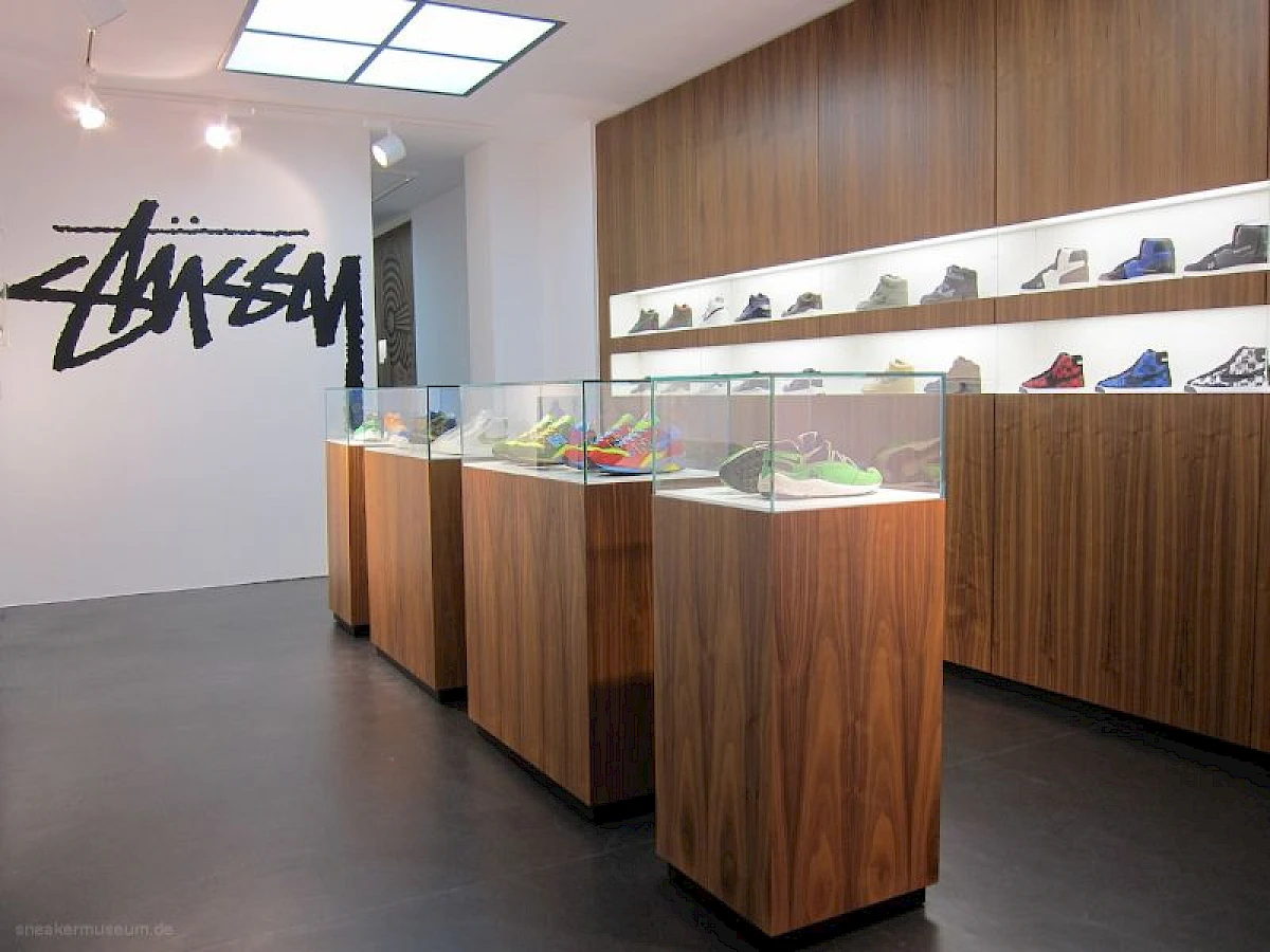 Sneakermuseum - sneakermuseum1.jpg