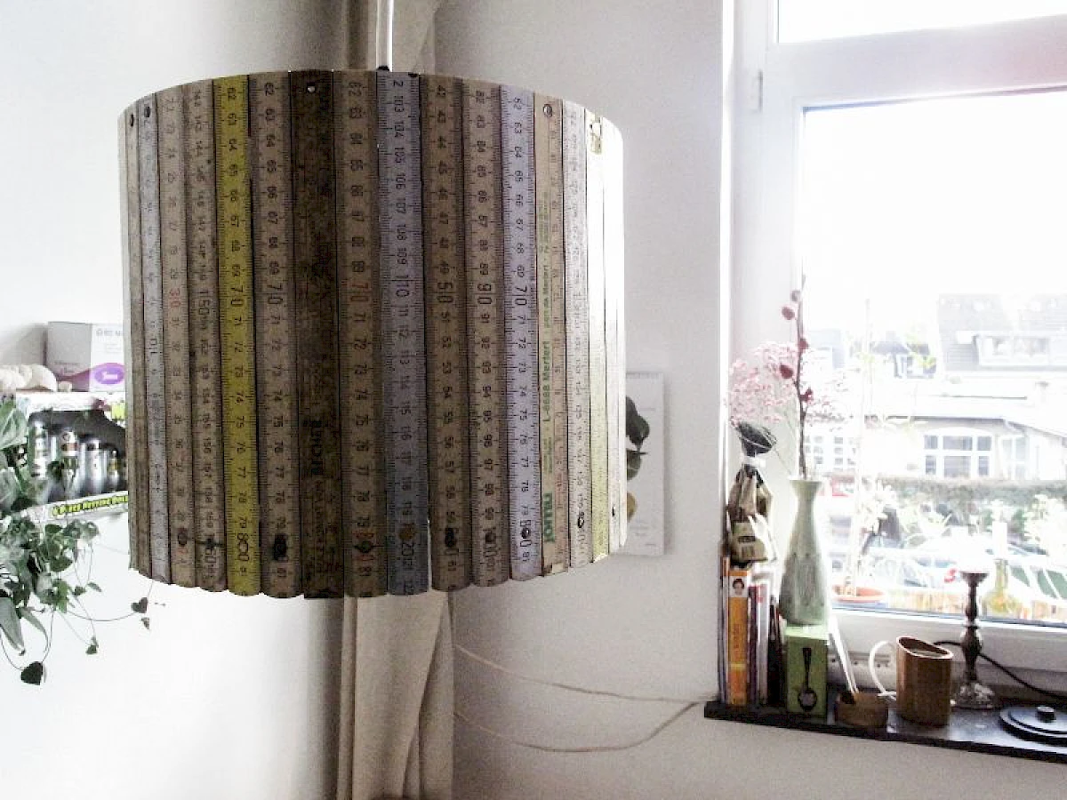 Lampe aus alten Zollstöcken - sven-uberarbeitet1-10.jpg