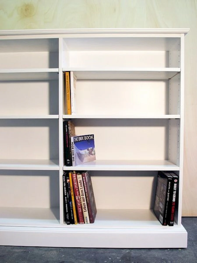 Sideboard für Bücher - sideboard_buecher_001.jpg